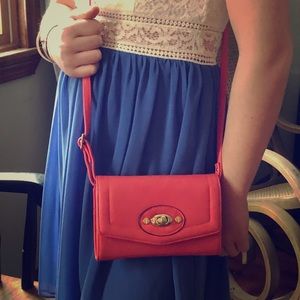Simply Noelle Purse